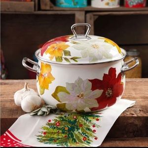 HTF! Pioneer Woman Christmas Holiday Frontier Poinsettia 4 Qt Dutch Oven NWT!